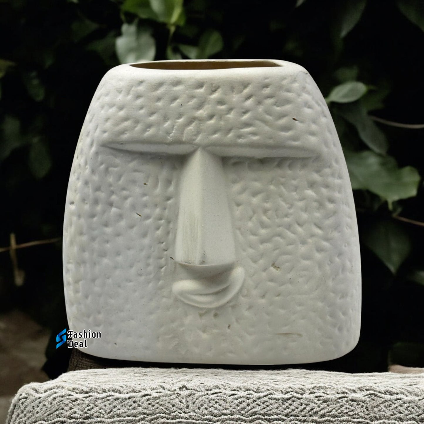 Elegant White Ceramic Face Vase/Pot - Minimalist Home Décor Collection