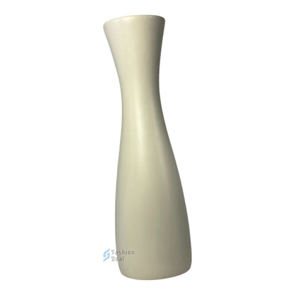 Elegant White Ceramic Vases - Minimalist Home Décor Collection